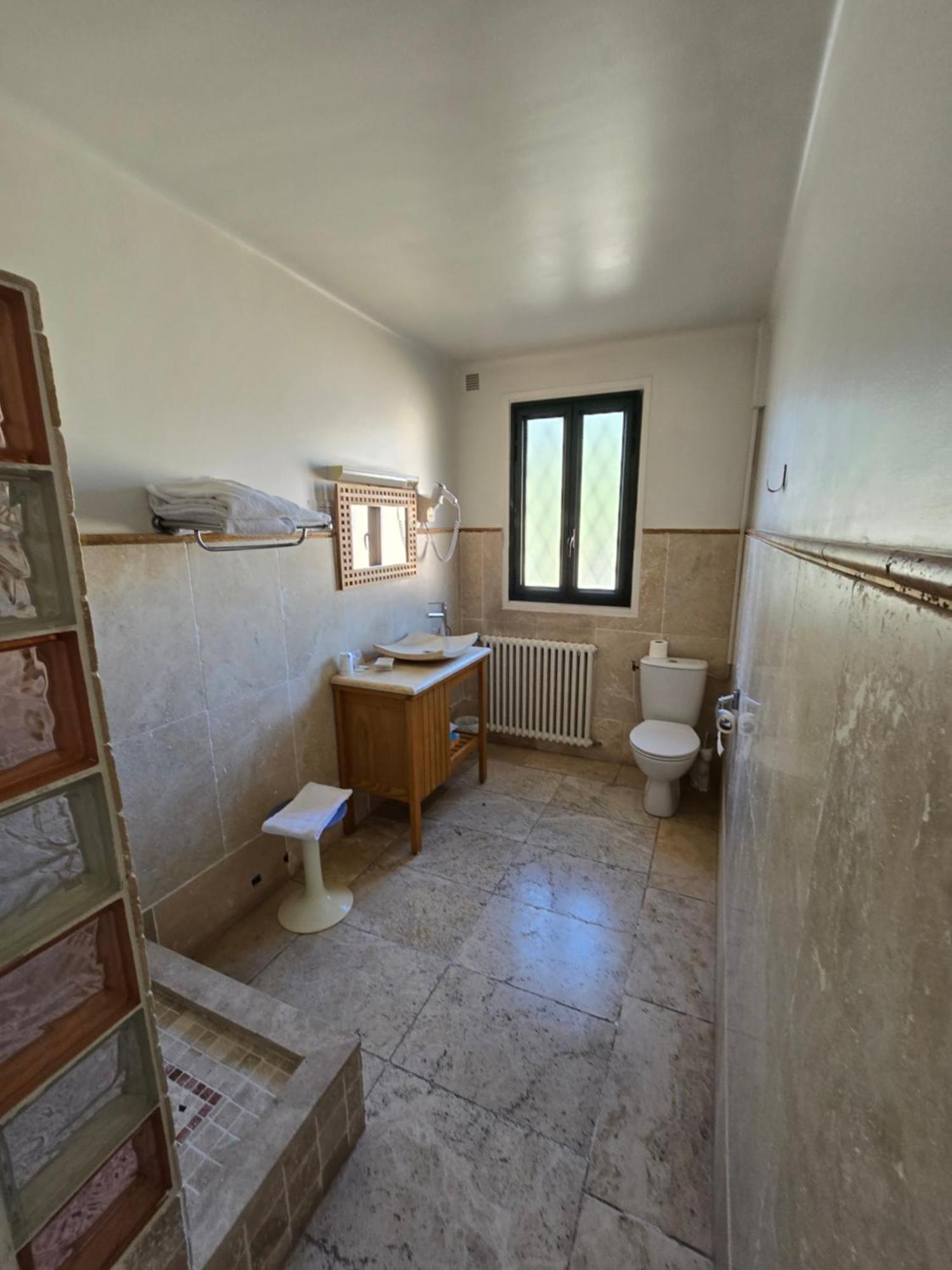 Auberge Les Aromes Grasse Exterior photo