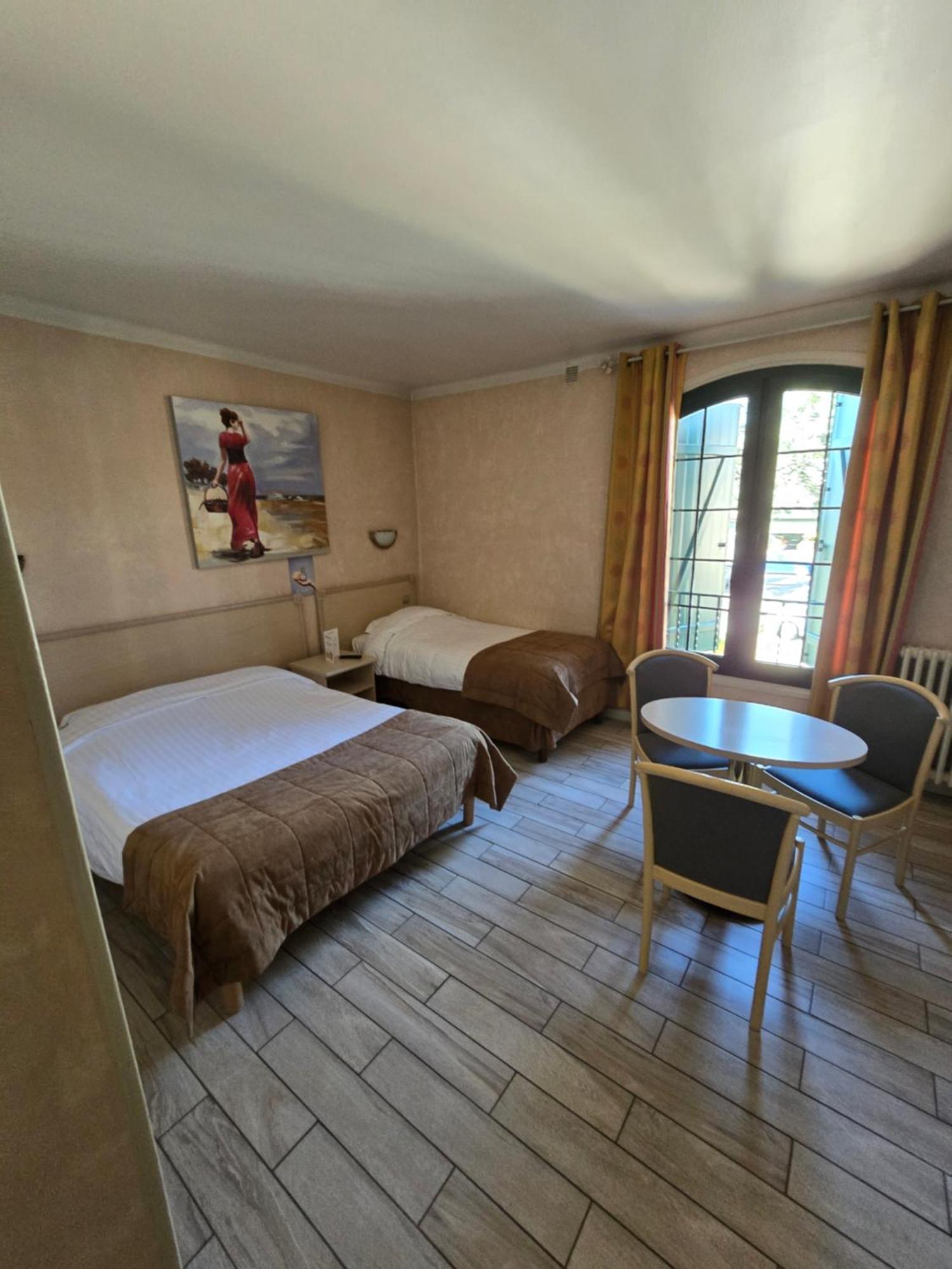 Auberge Les Aromes Grasse Exterior photo
